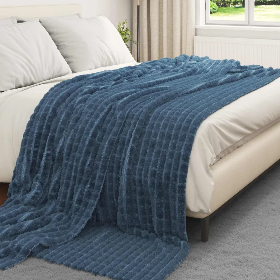 Jeté Bleu marine 240 x 220 cm Toison - 3