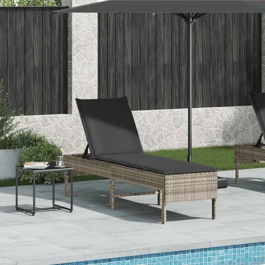Transat avec coussin gris clair 55 x 200 x 44 cm en rotin synthétique