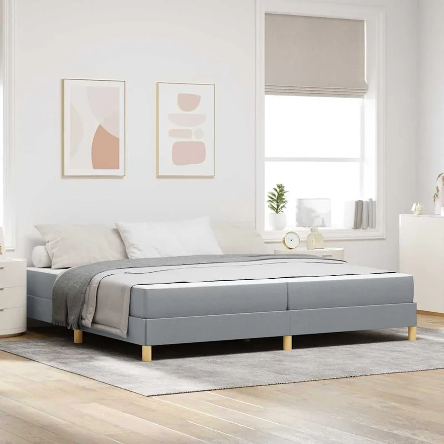 Lit à ressorts avec matelas Gris clair 200 x 200 cm tissu