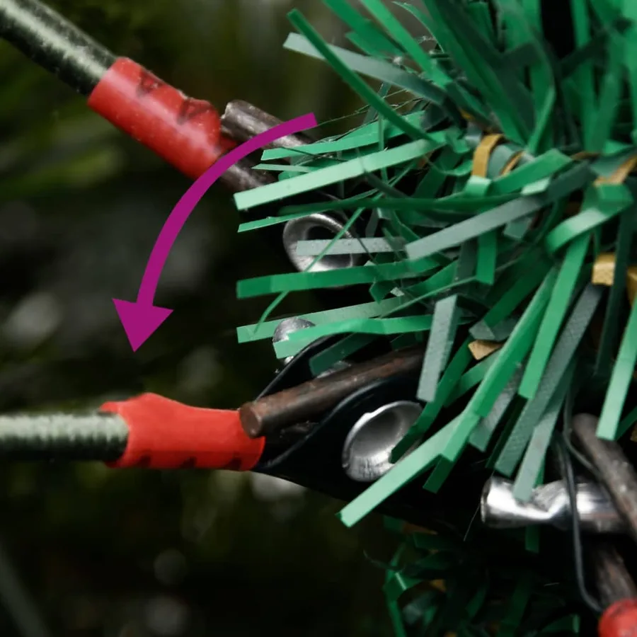 Sapin de Noël pré-éclairé et pommes de pin vert 195cm PVC et PE - 10