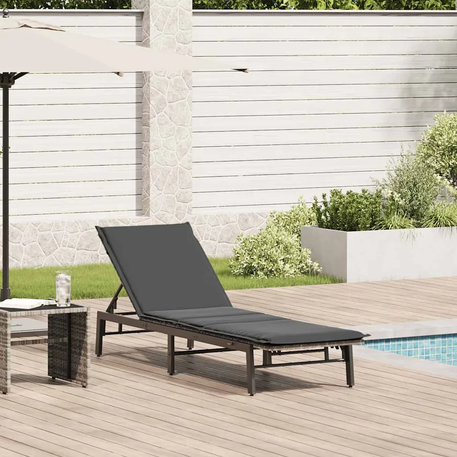 Chaise longue avec coussin en rotin synthétique noir - 25