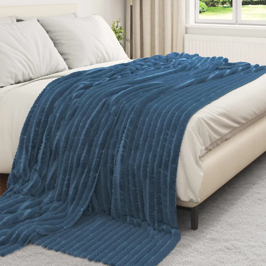 Jeté Bleu marine 240 x 220 cm Toison - 3
