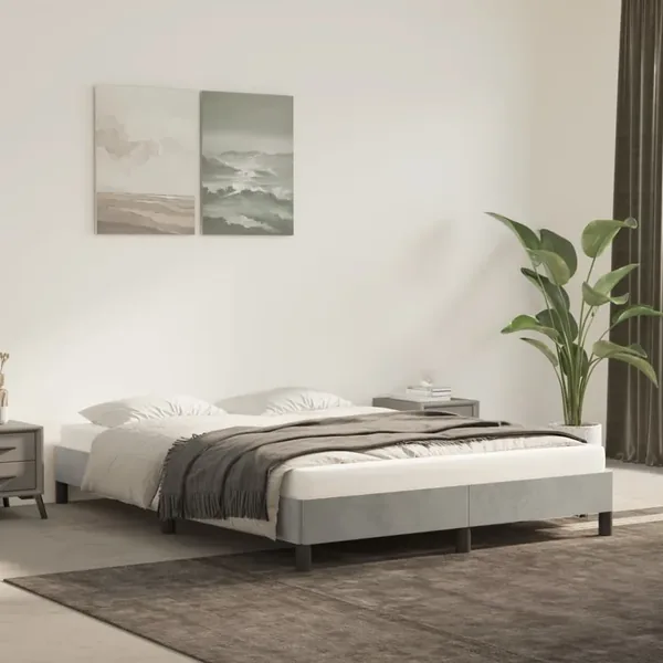 Cadre de lit sans matelas gris clair 140x200 cm velours